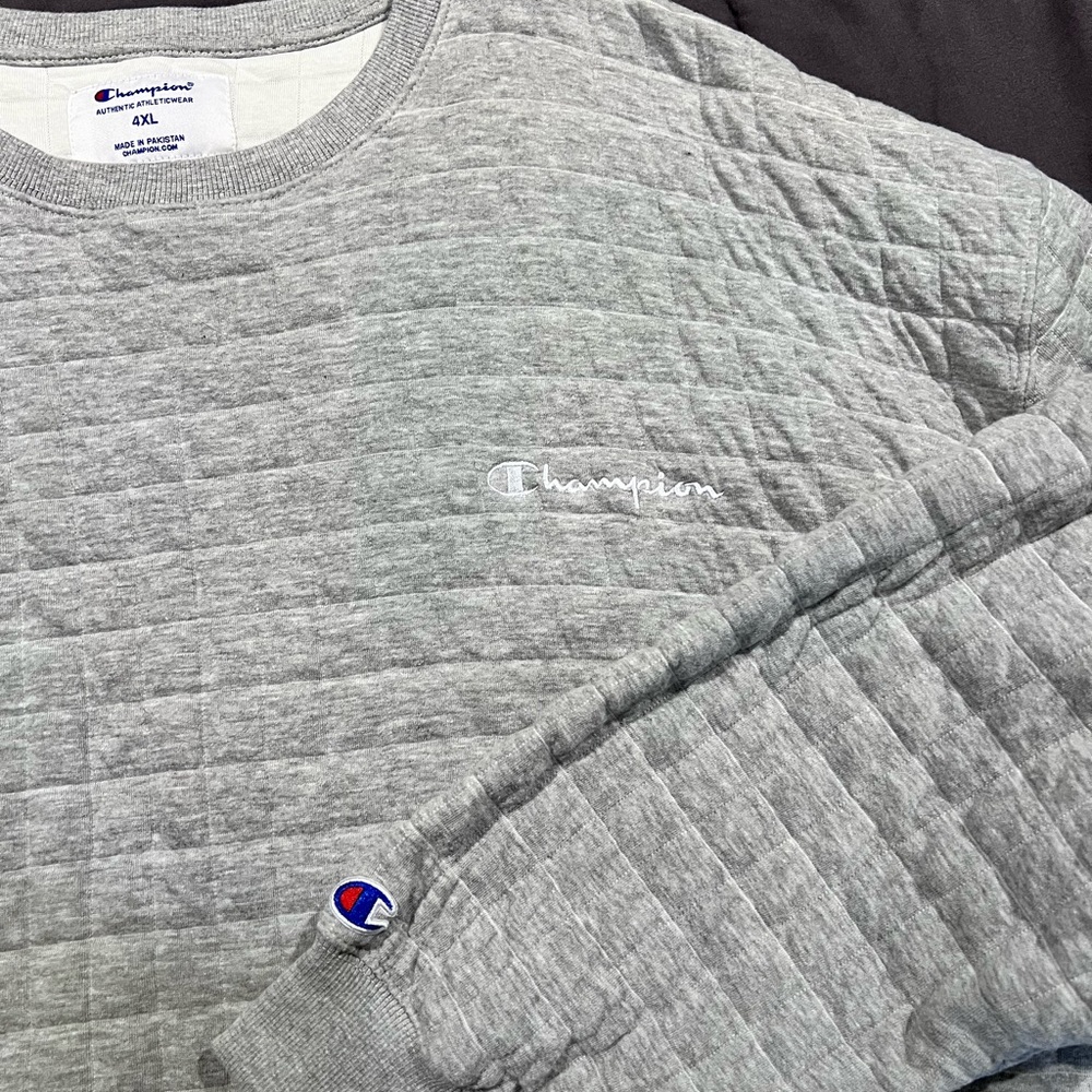 Champion Quilted Crewneck Sweatshirt - Heather Gray